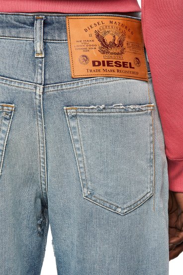 Diesel - D-Reggy 09A04 Straight Jeans, Azul Claro - Image 3