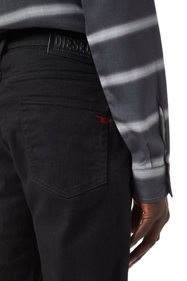 Diesel - D-Strukt Slim Jeans 0688H, Black/Dark Grey - Image 4