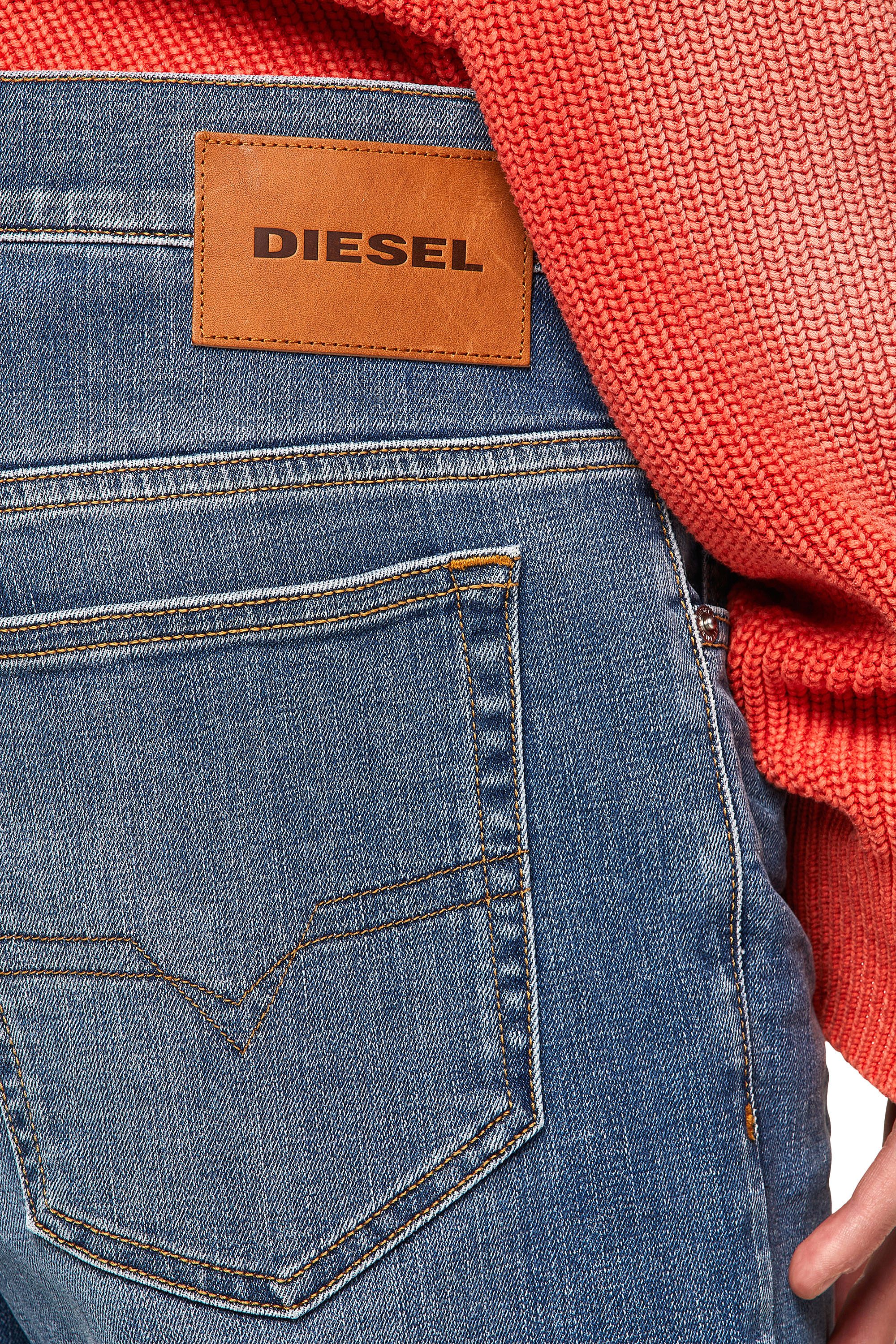 Diesel - D-Yennox 009ZR Tapered Jeans, Bleu moyen - Image 6