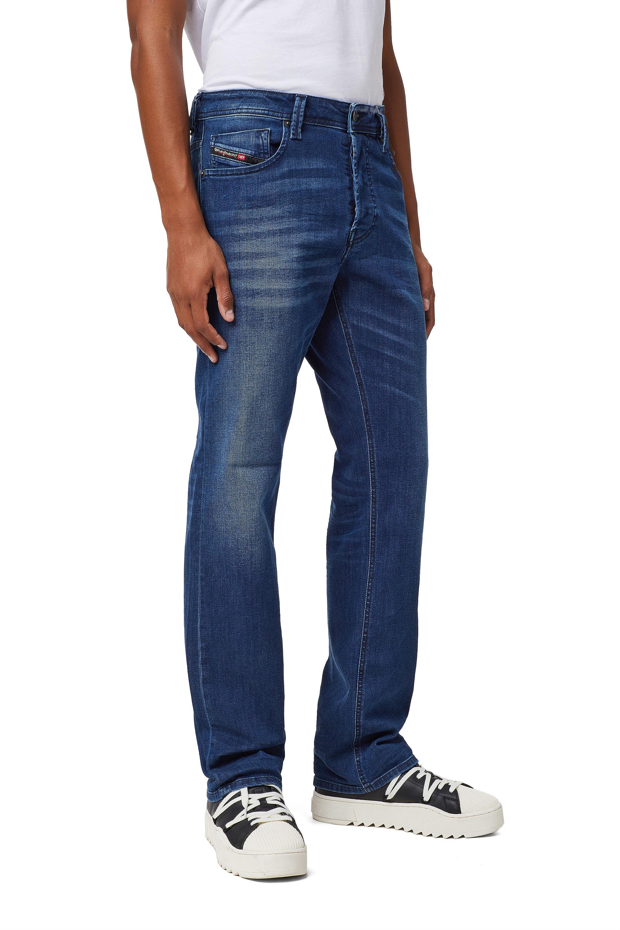 Diesel - Larkee 069SF Straight Jeans, Azul Oscuro - Image 5