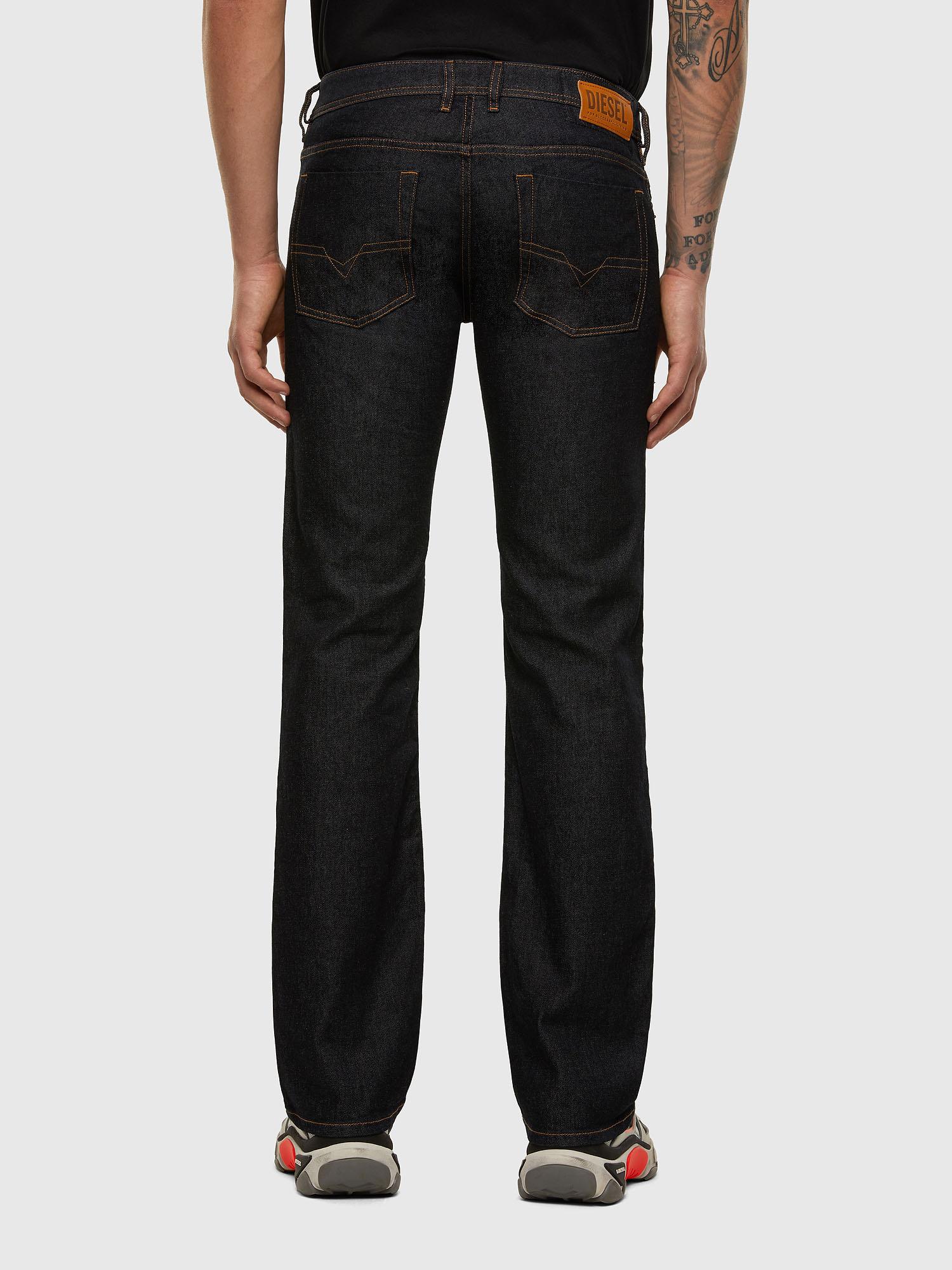 Diesel - Zatiny 009HF Bootcut Jeans, Azul Oscuro - Image 3