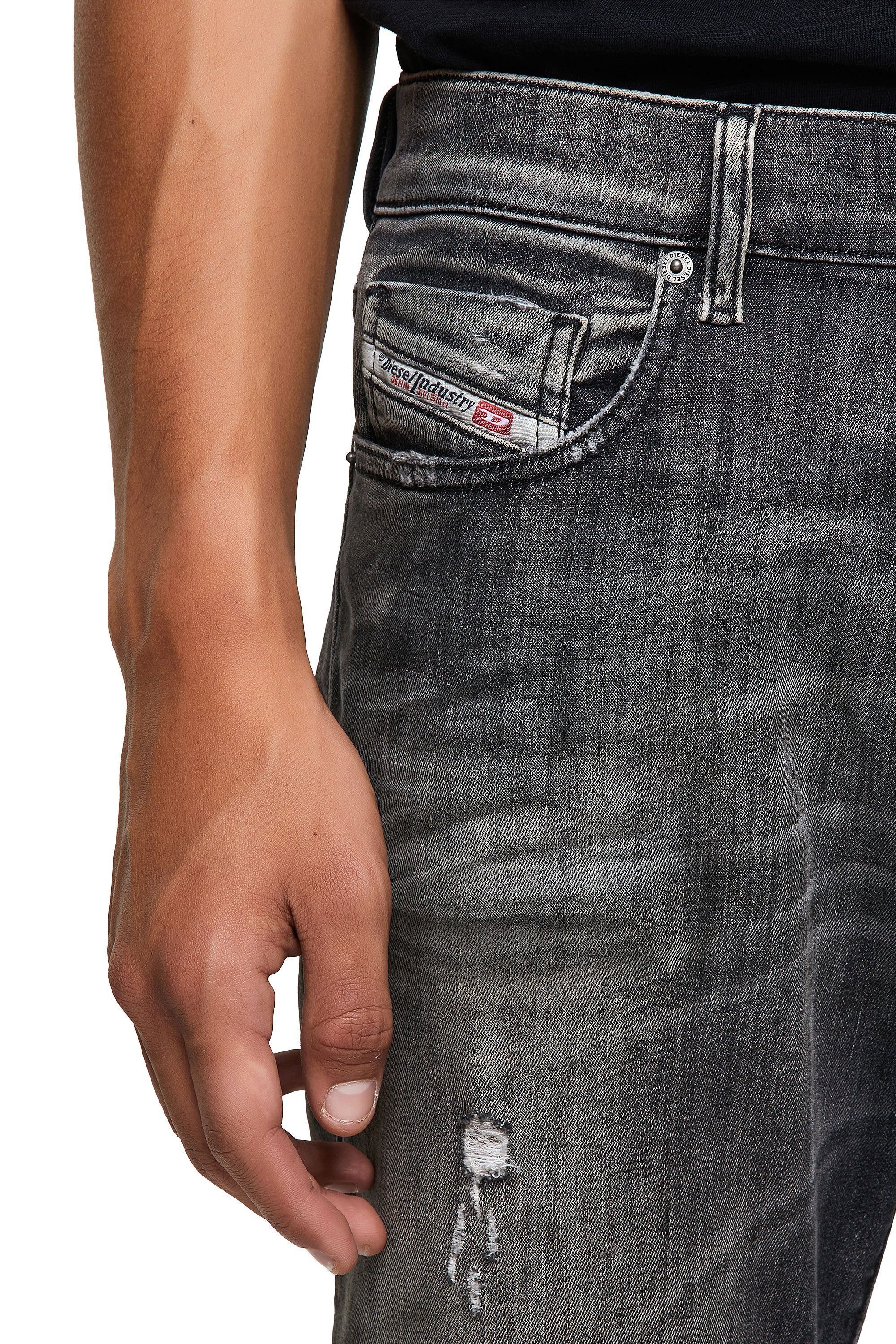 Diesel - D-Strukt Slim JoggJeans® 09B54, Black/Dark Grey - Image 5