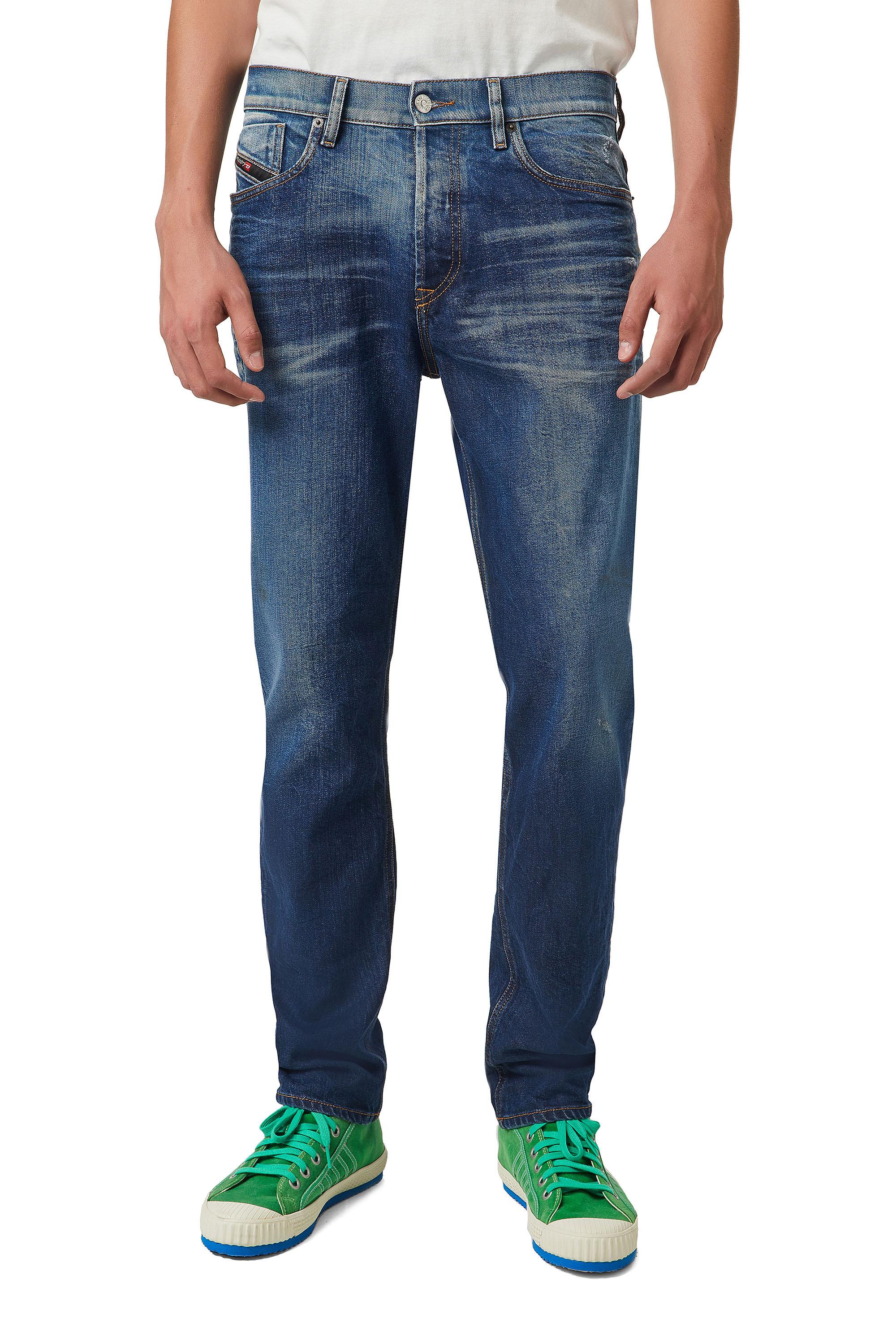Diesel - D-Fining Tapered Jeans 09A96, Medium blue - Image 3