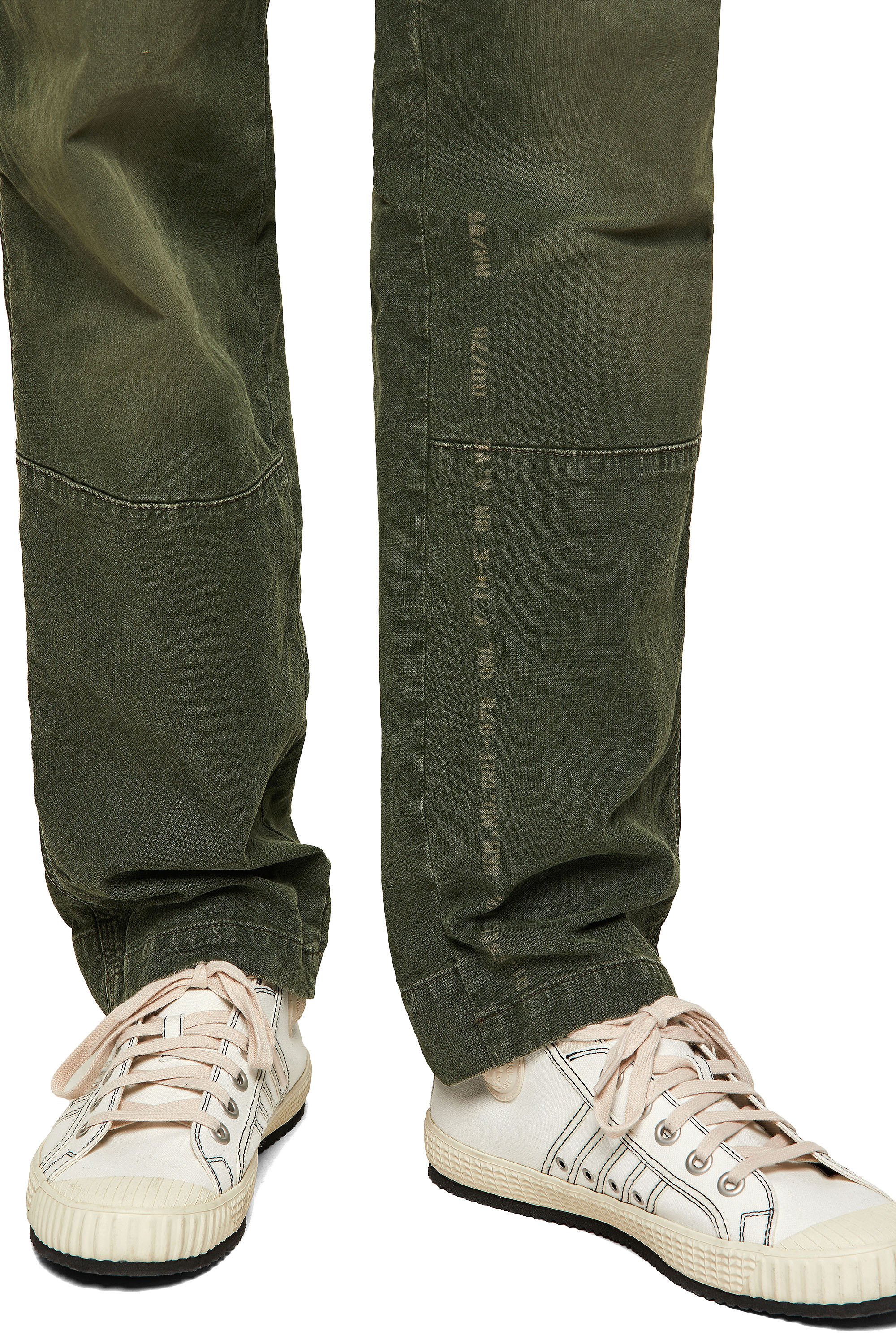 Diesel - D-Azerr JoggJeans® 069WH Straight, Verde Militar - Image 5
