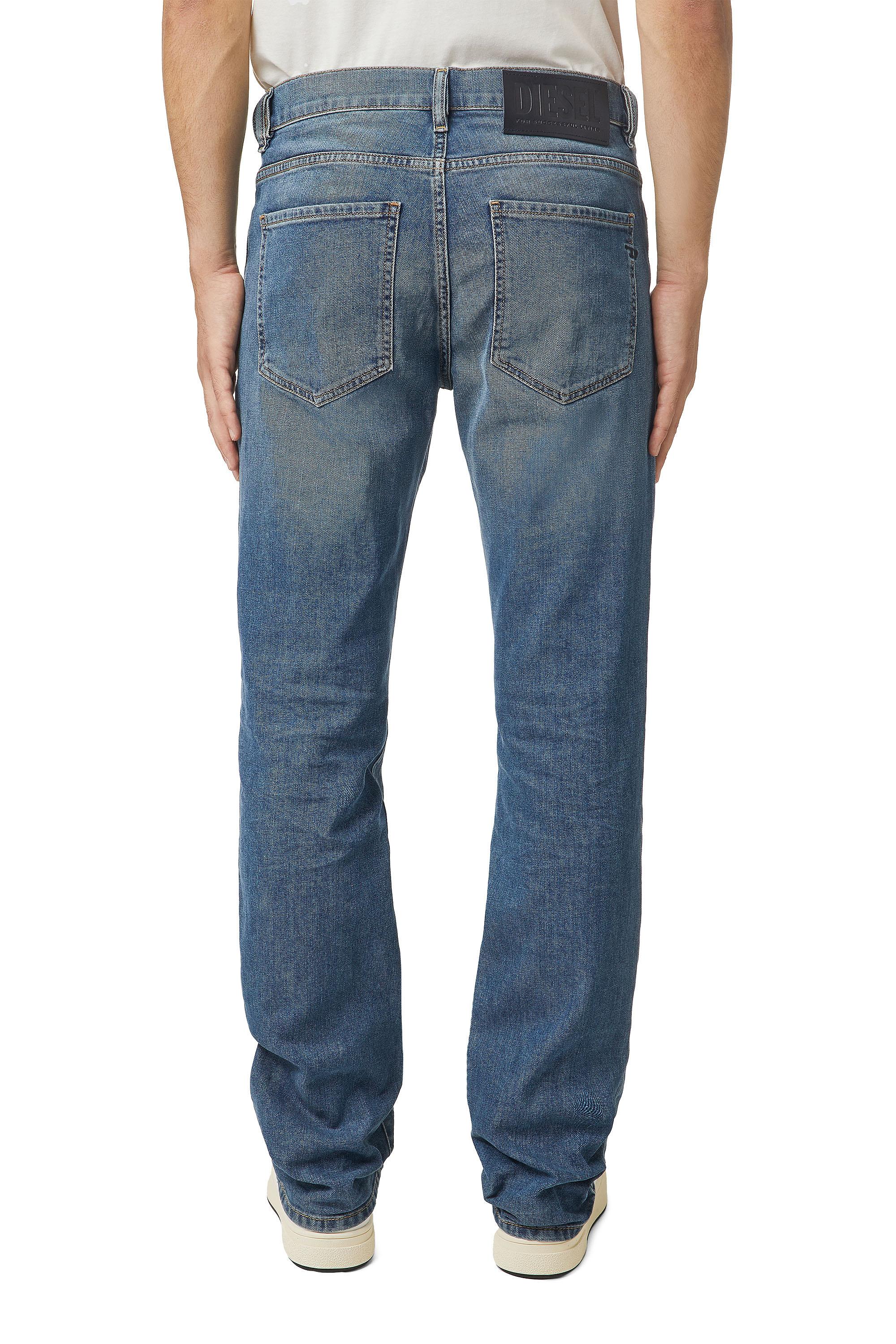Diesel - D-Vocs 009EI Bootcut Jeans, Blu medio - Image 4