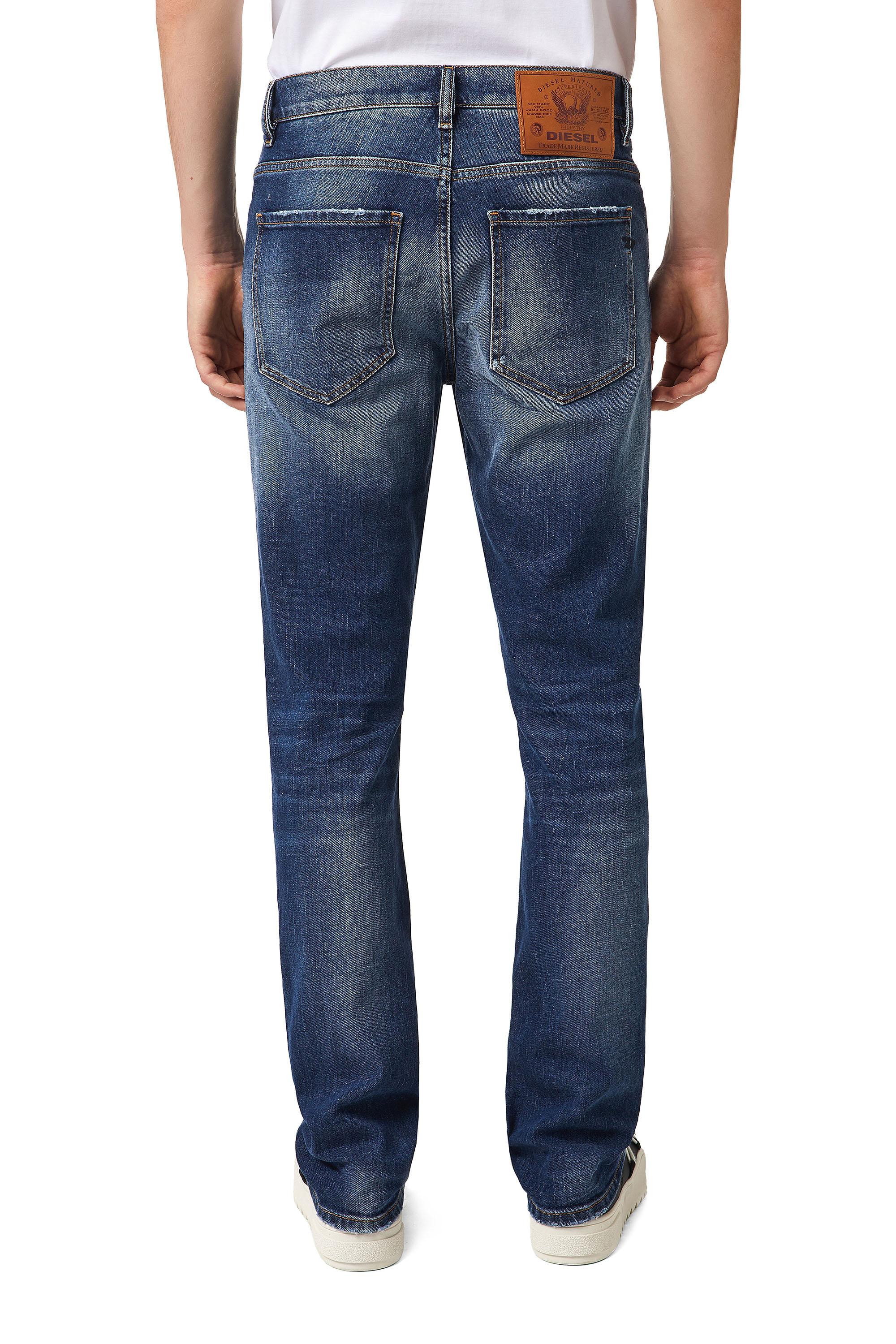 Diesel - D-Vocs 09A92 Bootcut Jeans, Azul medio - Image 4