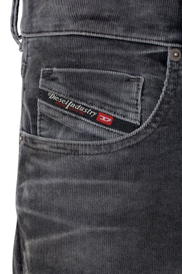 Diesel - 2019 D-STRUKT 069XQ Slim Jeans, Black/Dark grey - Image 4