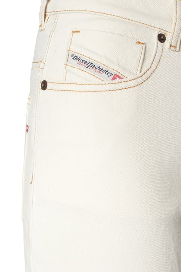 Diesel - 2000 09B94 Bootcut and Flare Jeans, Bianco - Image 3