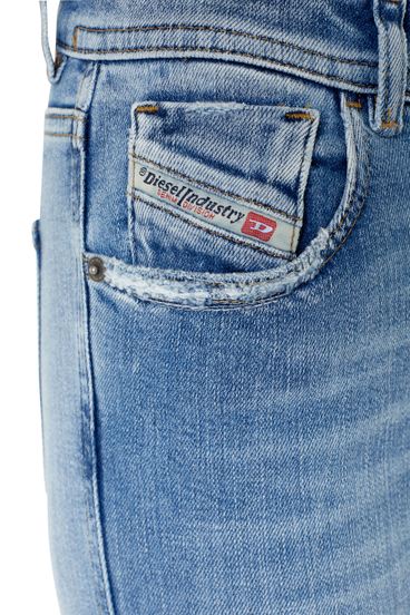 Diesel - 2017 SLANDY 09B08 Super skinny Jeans, Blu Chiaro - Image 5