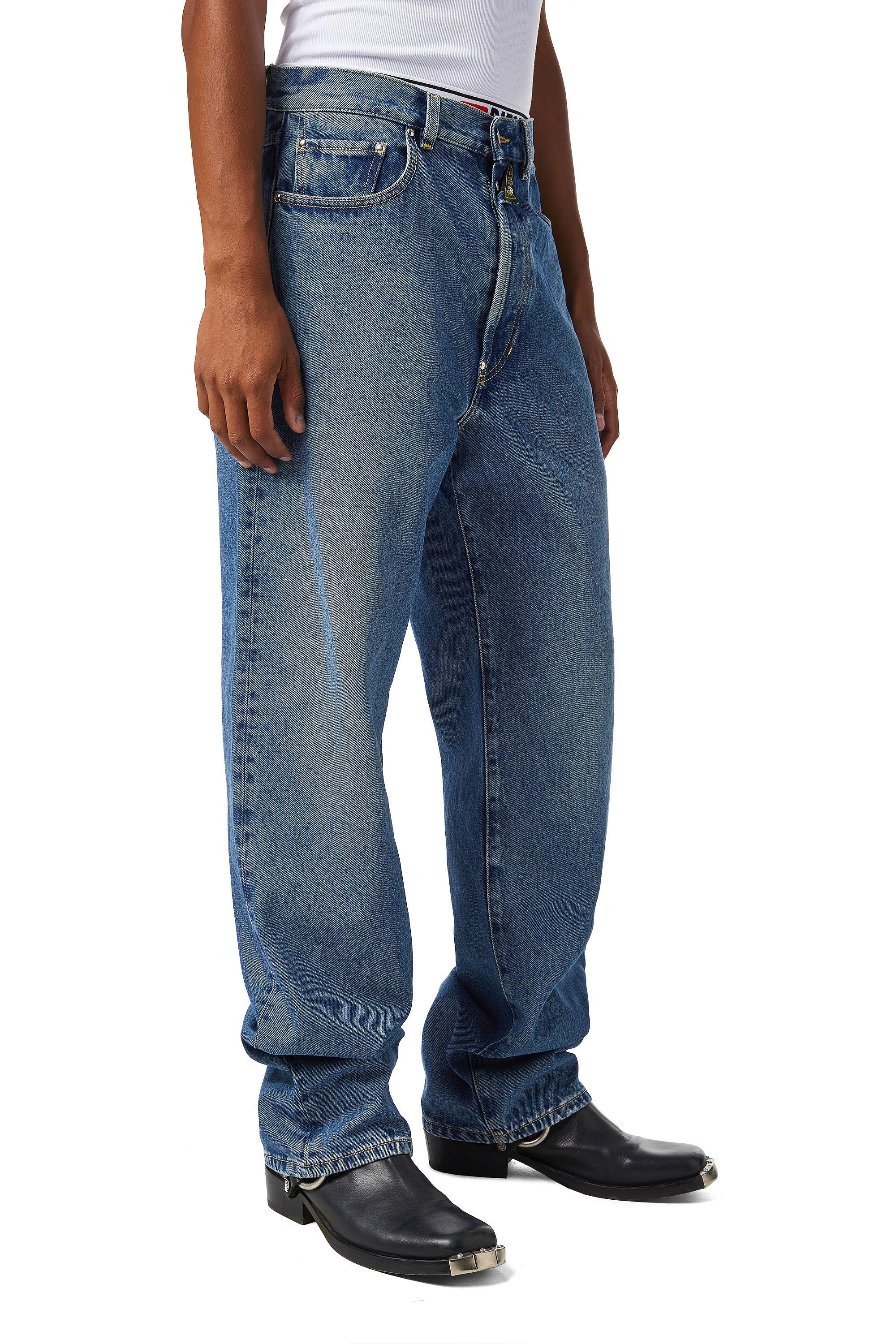Diesel - DXD-2P2 0EHAQ Straight Jeans, Azul medio - Image 5