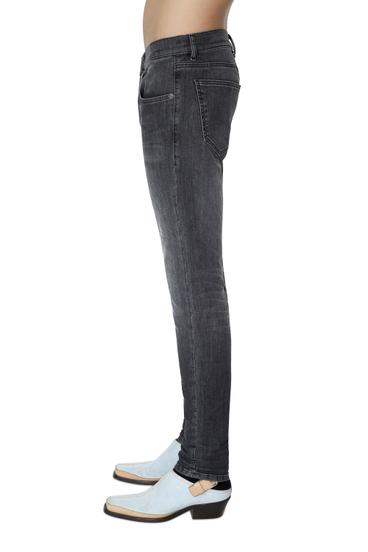 Diesel - D-Strukt JoggJeans® 09D52 Slim, Noir/Gris foncé - Image 6